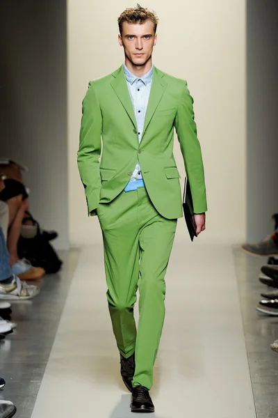 Look 36